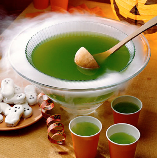 14 Cool Halloween Drink Ideas