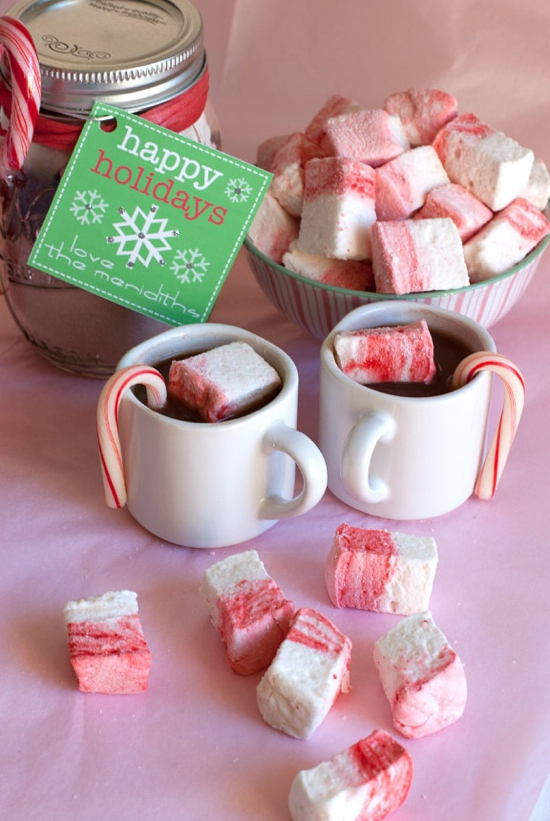 Tons of candy cane crafts and ideas!!