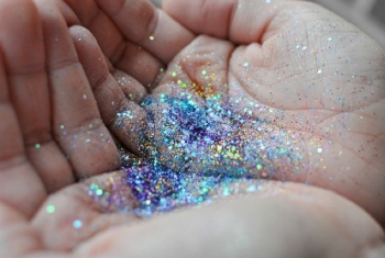 Fun With Glitter - Kids Kubby