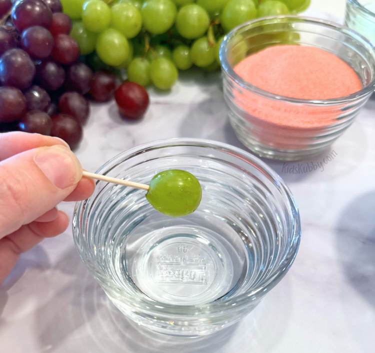 If you're looking for a fun summer treat, I have the perfect recipe for you! using just grapes and jello mix you can make a frozen treat that kids and adults will love. these frozen candied grapes are sure to be a hit at your next pool party! 