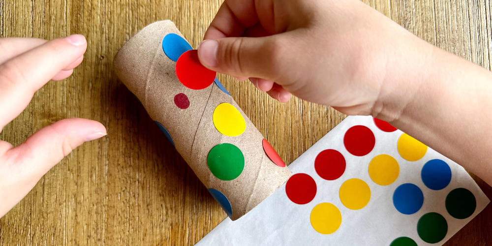 Simple to make color sorting activity for toddlers using recycled material you already have at home.