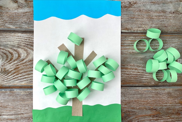 A bubble tree made with construction paper and glue that is easy and fun for kids of all ages to make. easy art project for preschool.