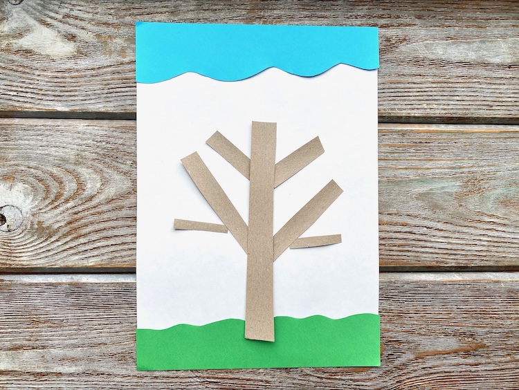 Check out this easy to make paper tree craft for preschoolers using just construction paper and glue. 