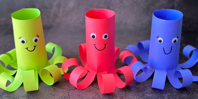 An easy paper craft for kids using craft supplies you already have at home. Budget friendly classroom art project for preschoolers