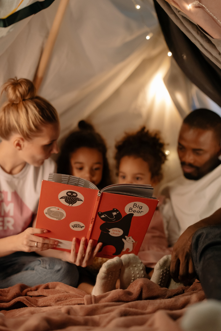 reading is an easy way to increase your child's vocabulary, imagination, and empathy. This is why you should read to your kids everyday.